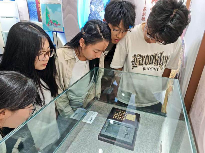 dff32fabc187af36ec9e8973e8e222c